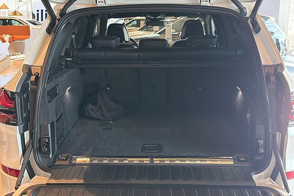 BMW X5 21 of 23