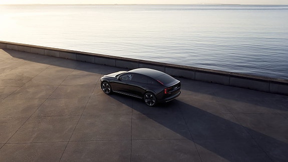 Volvo ES90 9 of 17
