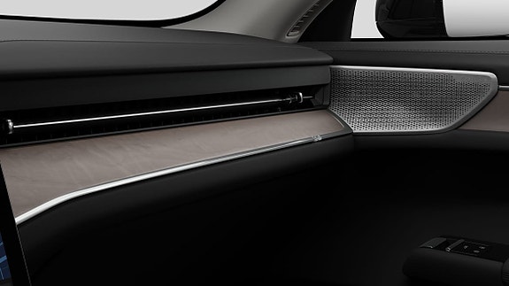 Volvo ES90 16 of 17
