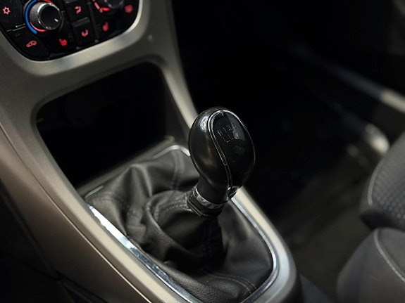 Opel Astra 13 of 21