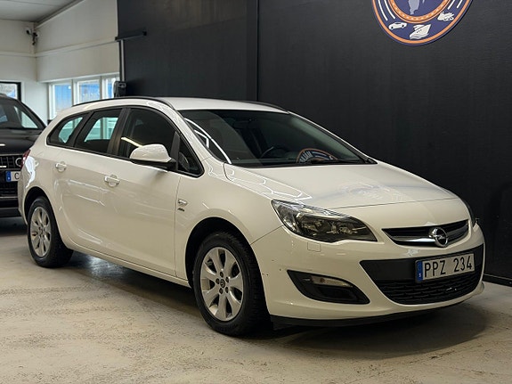 Opel Astra 2 of 5