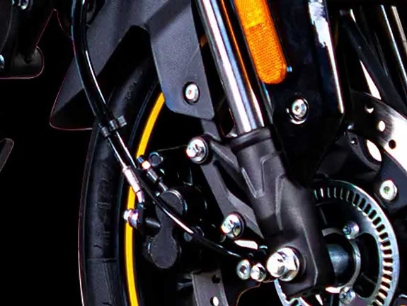 Voge R125 5 of 12