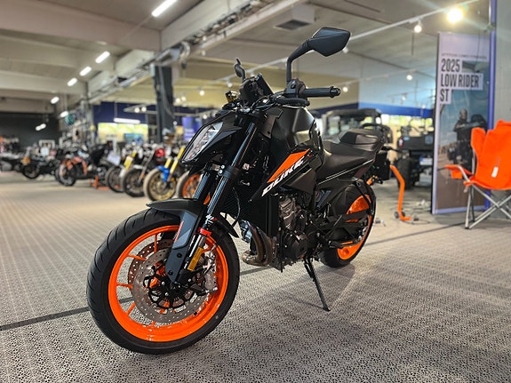 KTM 790 Duke 12 of 14