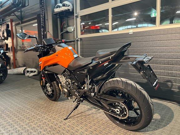 KTM 790 Duke 7 of 14