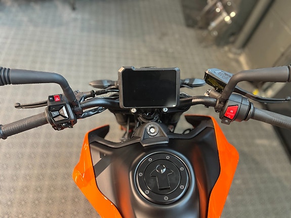KTM 790 Duke 8 of 14