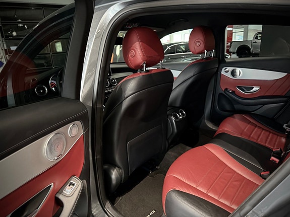 Mercedes-Benz GLC43 7 of 27