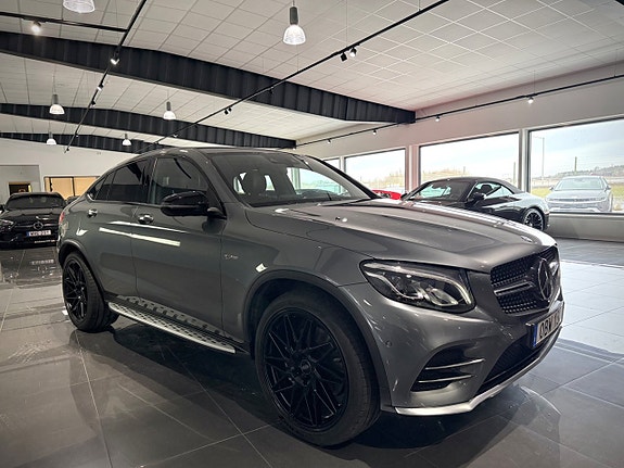 Mercedes-Benz GLC43 10 of 27