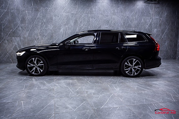 Volvo V60 4 of 5