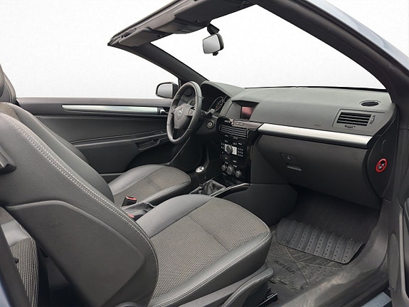 Opel Astra 15 of 20