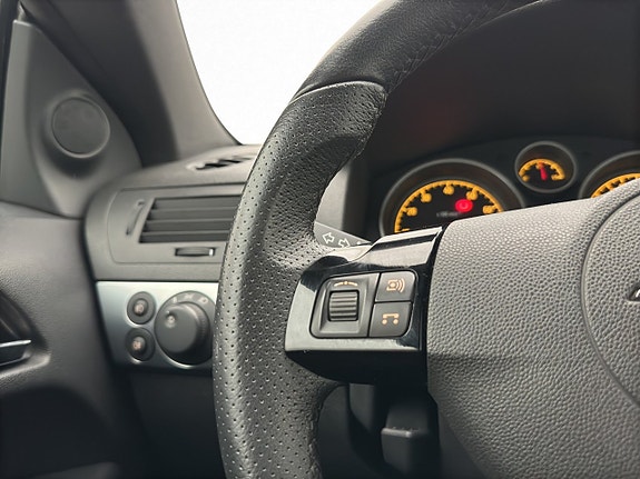 Opel Astra 10 of 20