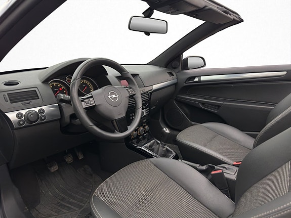Opel Astra 8 of 20