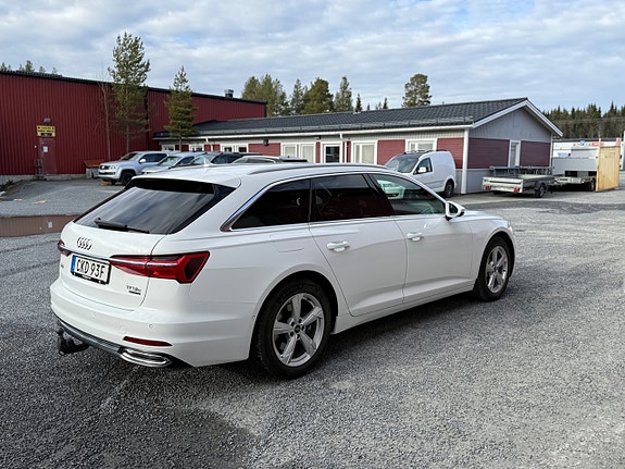 Audi A6 9 of 24