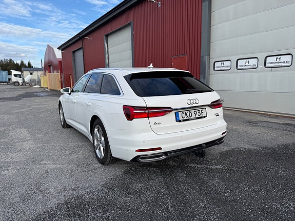 Audi A6 6 of 24