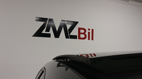 Mercedes-Benz A250 18 of 24