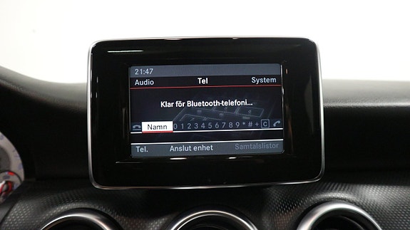 Mercedes-Benz A250 16 of 24