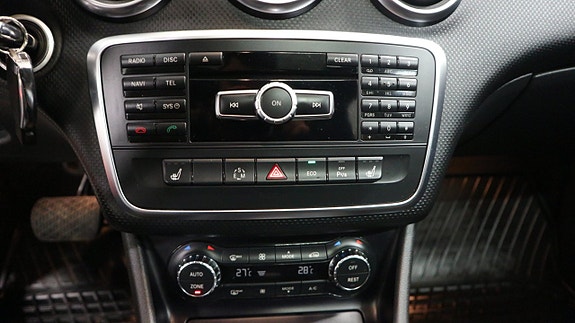 Mercedes-Benz A250 22 of 24