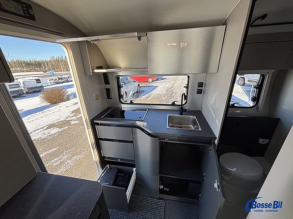 Adria ACTION 391 LH Sport 9 of 16
