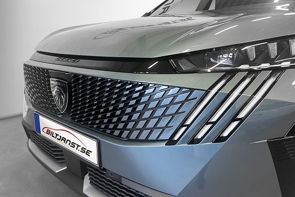 Peugeot 5008 4 of 5