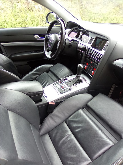 Audi A6 allroad 4 of 5