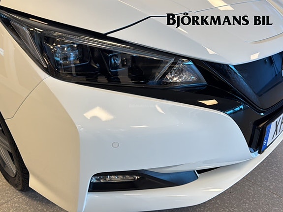 Nissan Leaf 15 of 21