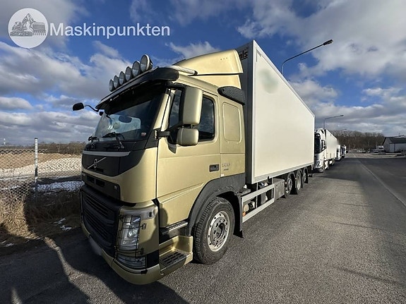 Volvo FM skåpbil