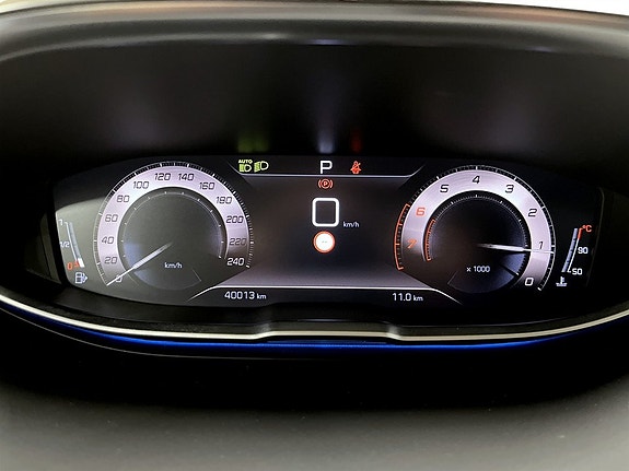 Peugeot 3008 8 of 15
