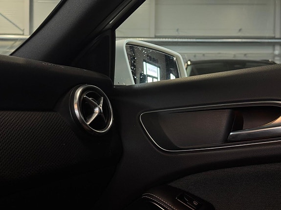 Mercedes-Benz A200 d 14 of 20