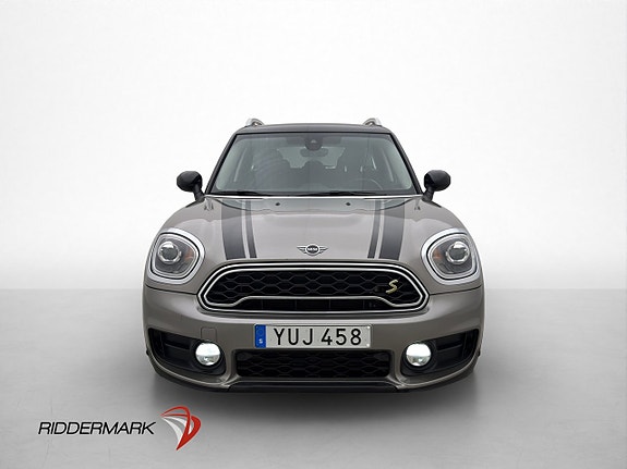 MINI Countryman Cooper SE 2 of 5