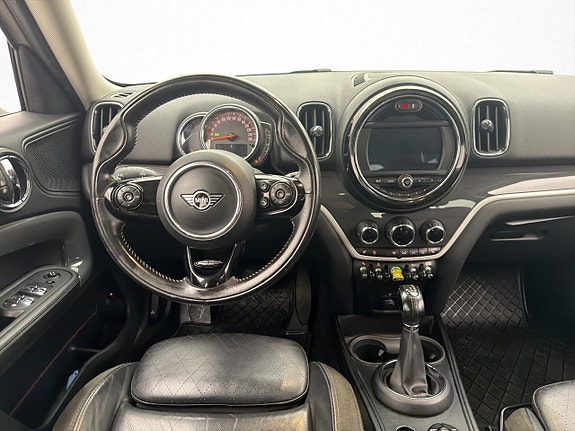 MINI Countryman Cooper SE 11 of 22