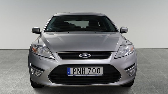 Ford Mondeo 2 of 17