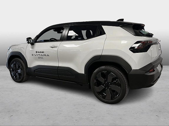 Suzuki eVitara 2 of 5