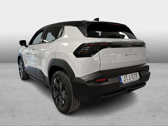 Suzuki eVitara 3 of 5