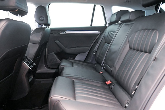 Skoda Superb 8 of 18