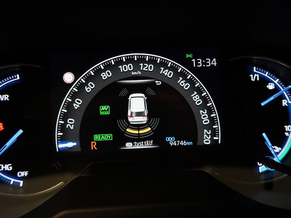 Toyota RAV4 27 of 30