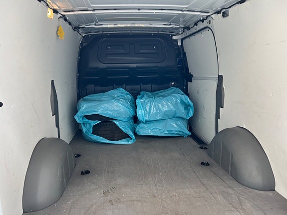 Mercedes-Benz Vito 111 14 of 14