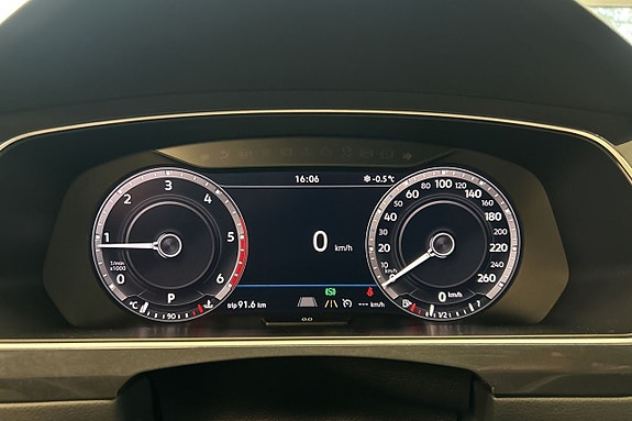 Volkswagen Tiguan 11 of 25