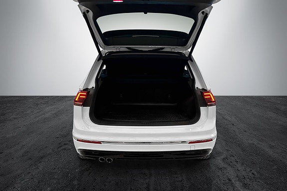 Volkswagen Tiguan 10 of 25