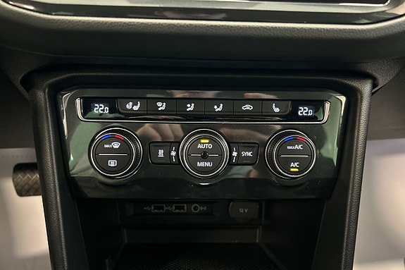 Volkswagen Tiguan 20 of 25