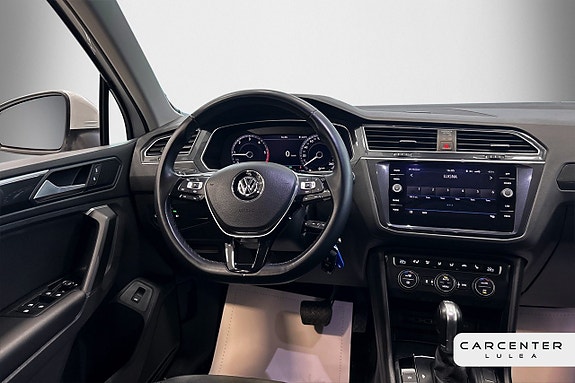 Volkswagen Tiguan 6 of 25