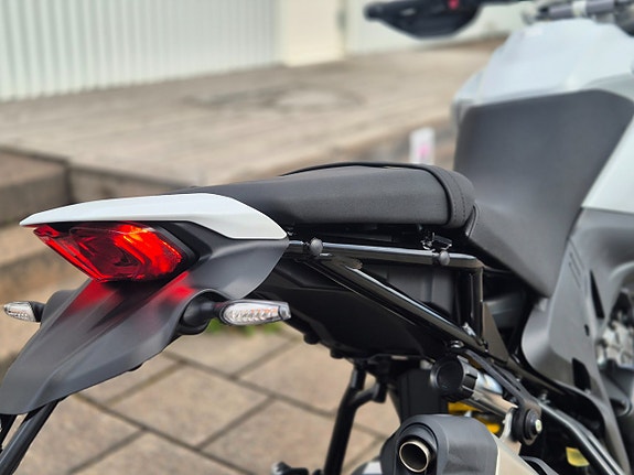 Ducati DesertX V2 8 of 9