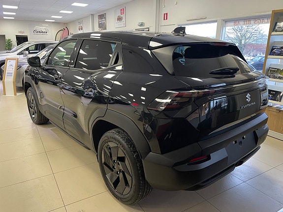 Suzuki eVitara 6 of 9