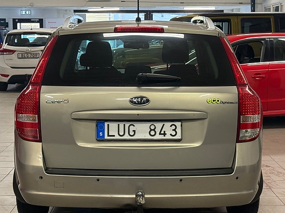 Kia Ceed 5 of 11