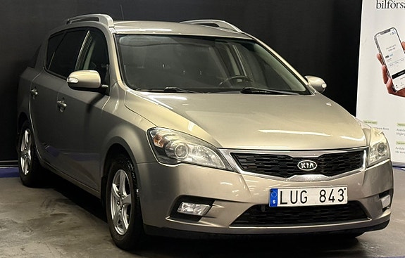 Kia Ceed 4 of 11