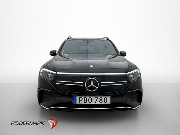 Mercedes-Benz EQB300 3 of 5