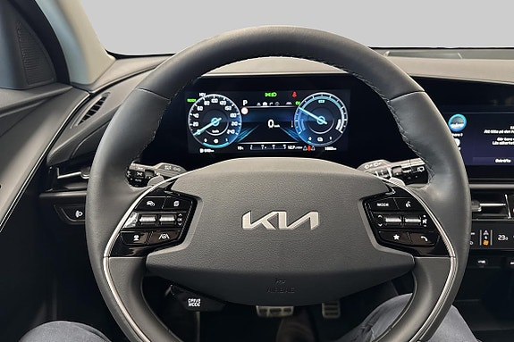 Kia Niro 8 of 17