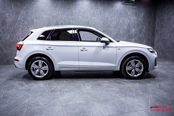 Audi Q5 8 of 27