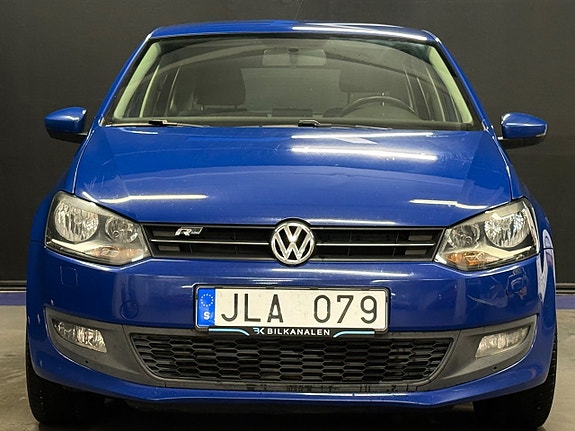 Volkswagen Polo 2 of 5
