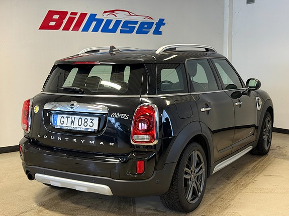MINI Countryman Cooper SE 3 of 5