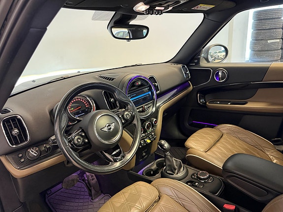 MINI Countryman Cooper SE 8 of 13