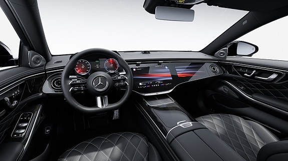 Mercedes-Benz S580 e 11 of 16
